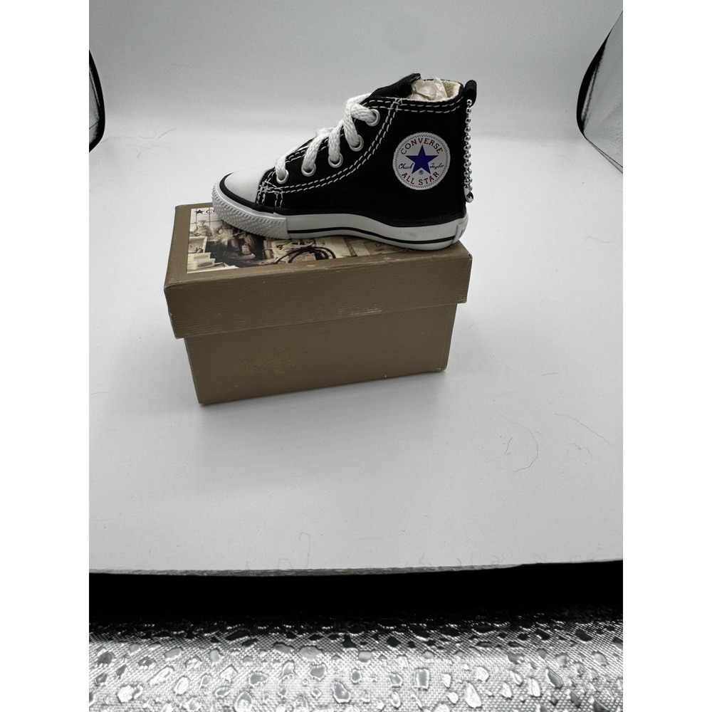 NWT Black Converse Sneaker Keychain Key Ring ALL STAR CHUCK TAYLOR High Top A7